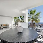 2 Bedroom @estepona Hills With Sea View! * Estepona