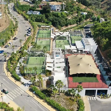 2 Bedroom @estepona Hills With Sea View! Lejlighed Estepona