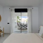 アパート 2 Bedroom @estepona Hills With Sea View! *