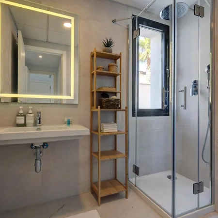 2 Bedroom @estepona Hills With Sea View! Apartament