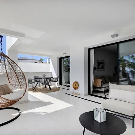 アパート 2 Bedroom @estepona Hills With Sea View! *